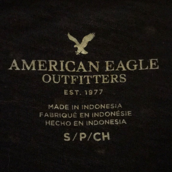 American Eagle Polka-Dot Pocket Tee - Picture 3 of 4